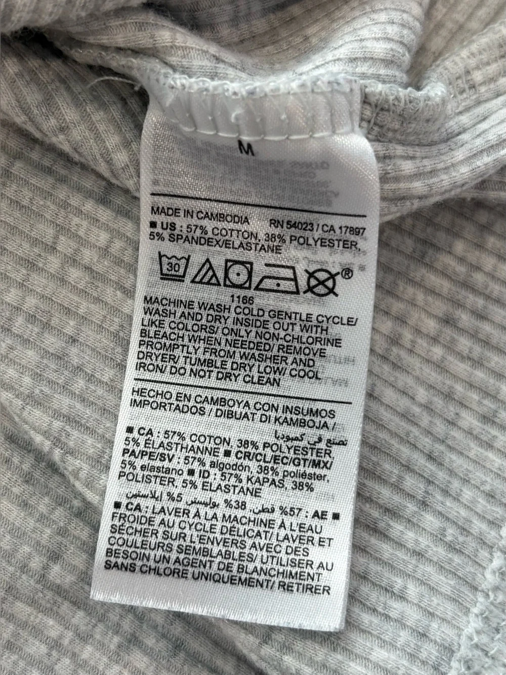 Old Navy Girls' Long Sleeve Ribbed Tee - Heather Light Gray Size M